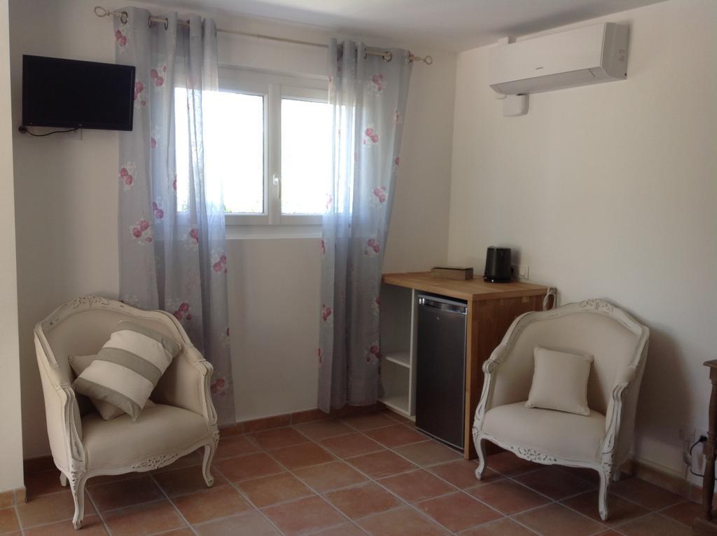 מלון לורג Le Patio Fleuri חדר תמונה